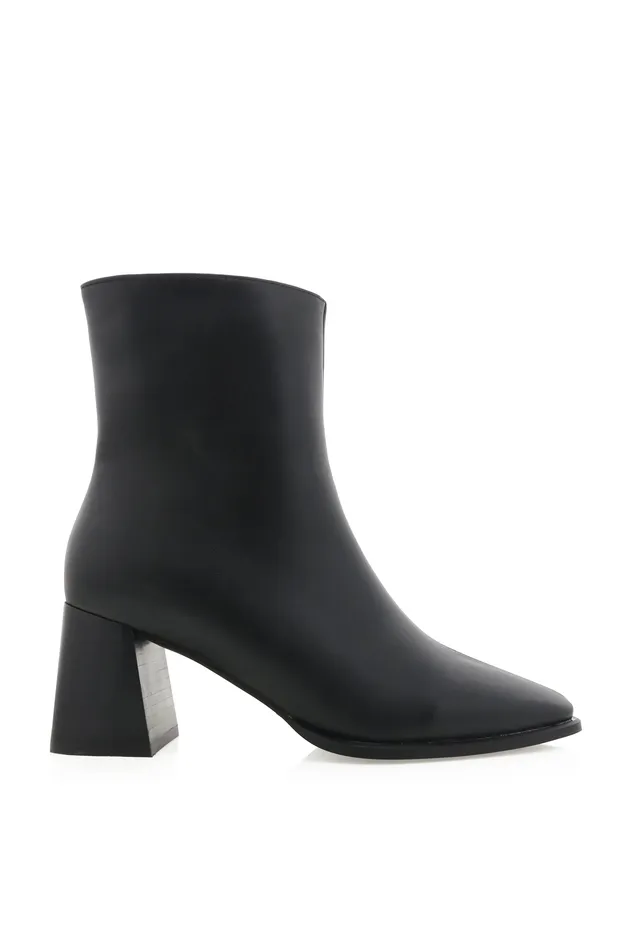 Alania Bootie 8211 Black Black Boots petalandpup Women