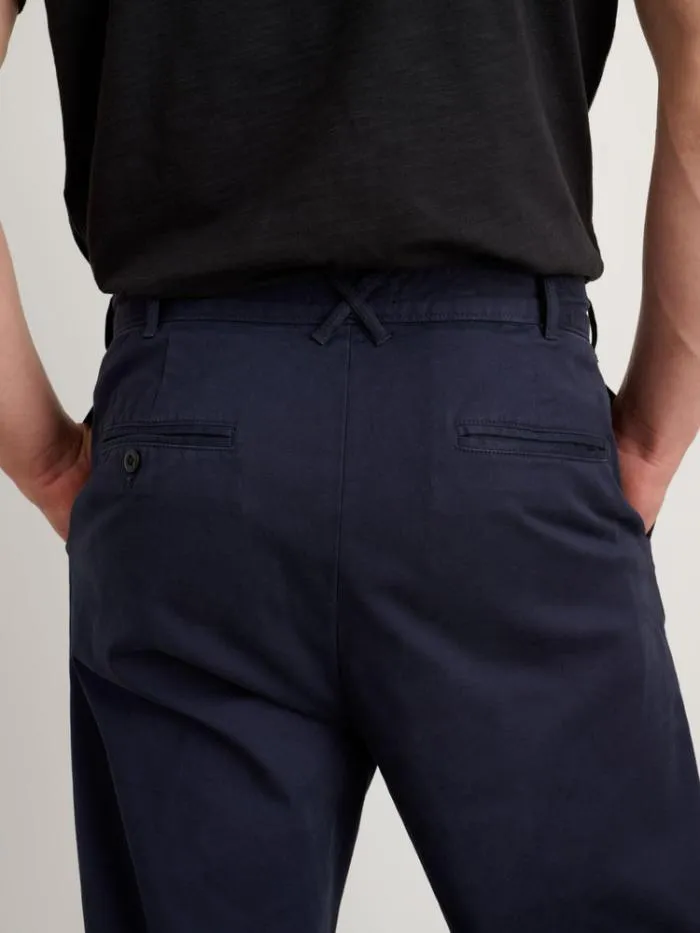 Alex Mill Pants Standard Pleated Pant In Chino Dark Navy 8211 Men
