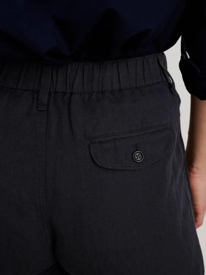 Alex Mill Suiting Pleated Shorts In Twill Washed Black 8211 Women