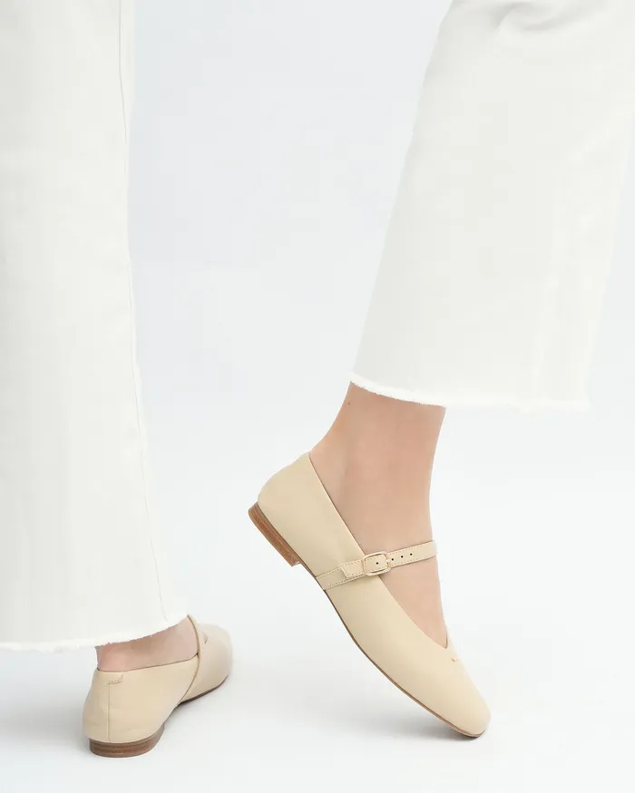 BALLET Women April casual flats sand leather jomercer BALLET Women April casual flats sand leather jomercer