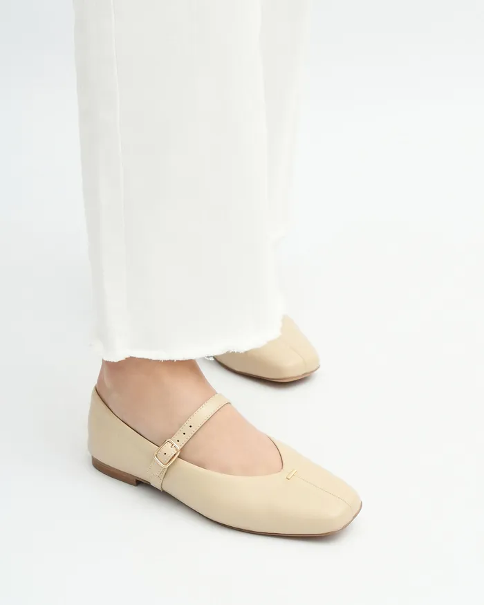 BALLET Women April casual flats sand leather jomercer BALLET Women April casual flats sand leather jomercer