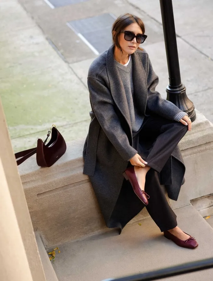 Charlotte Garnet Women Bobbies Ballet Flats
