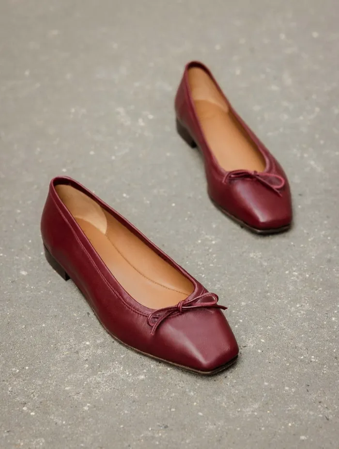 Charlotte Garnet Women Bobbies Ballet Flats