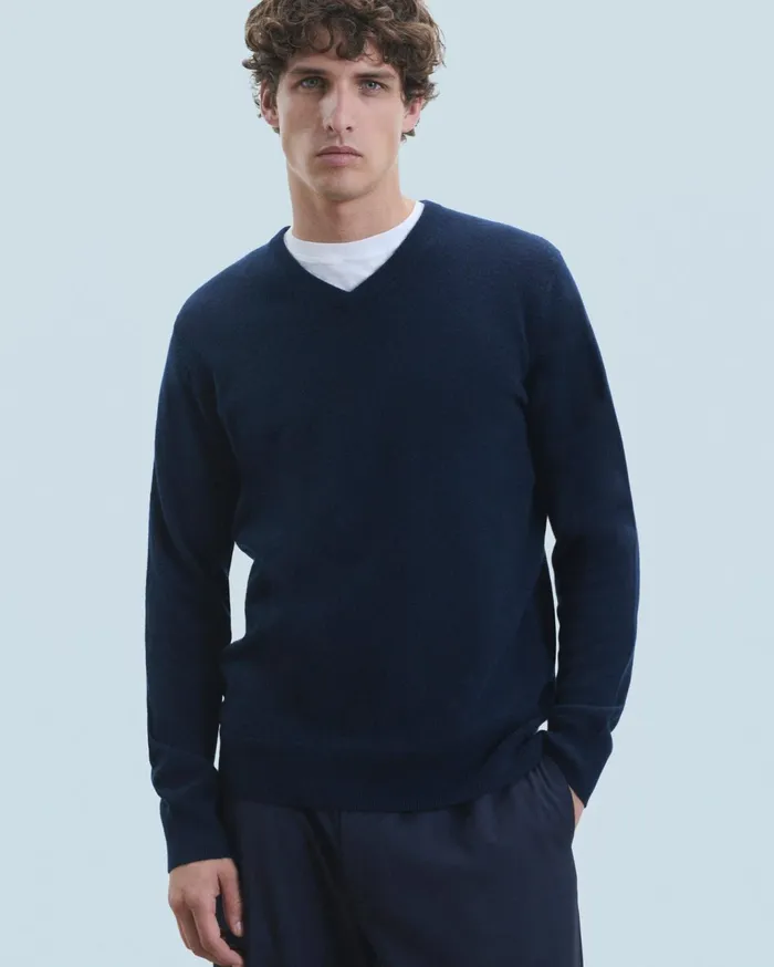 From Future Cashmere Sweaters Men Basic VNeck Sweater Camel