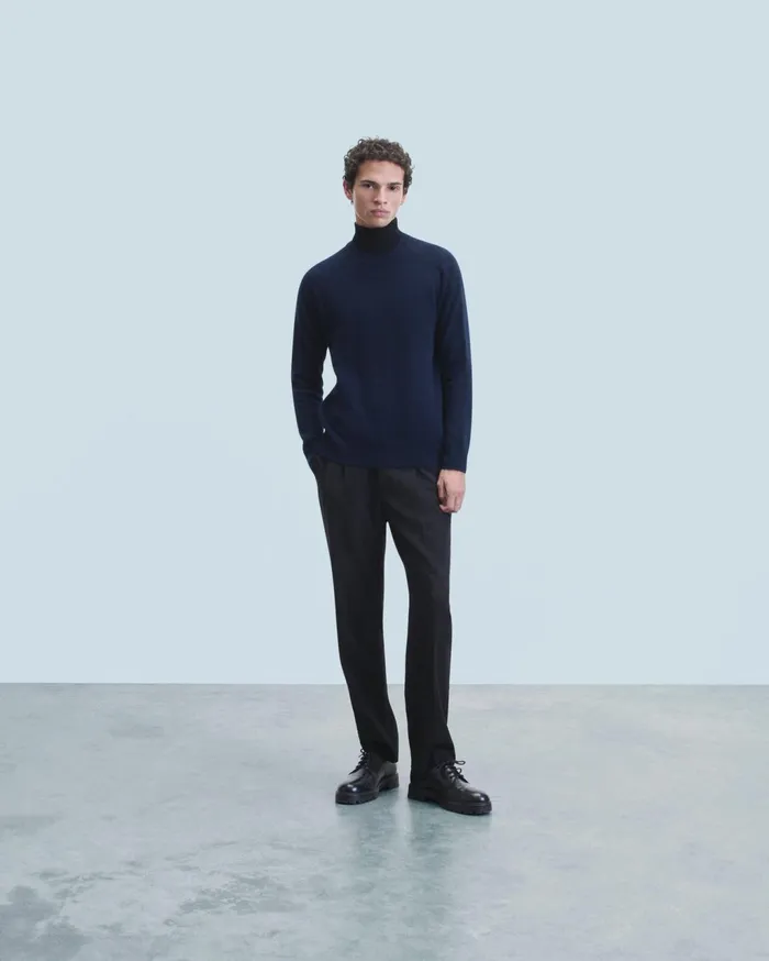 From Future Cashmere Sweaters Men Crewneck Raglan Sweater Moonlight Blue