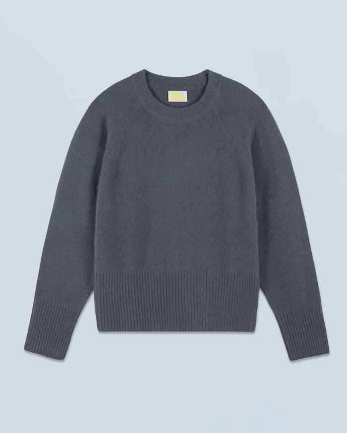 From Future Cashmere Sweaters Women Crewneck Sweater Lava Grey