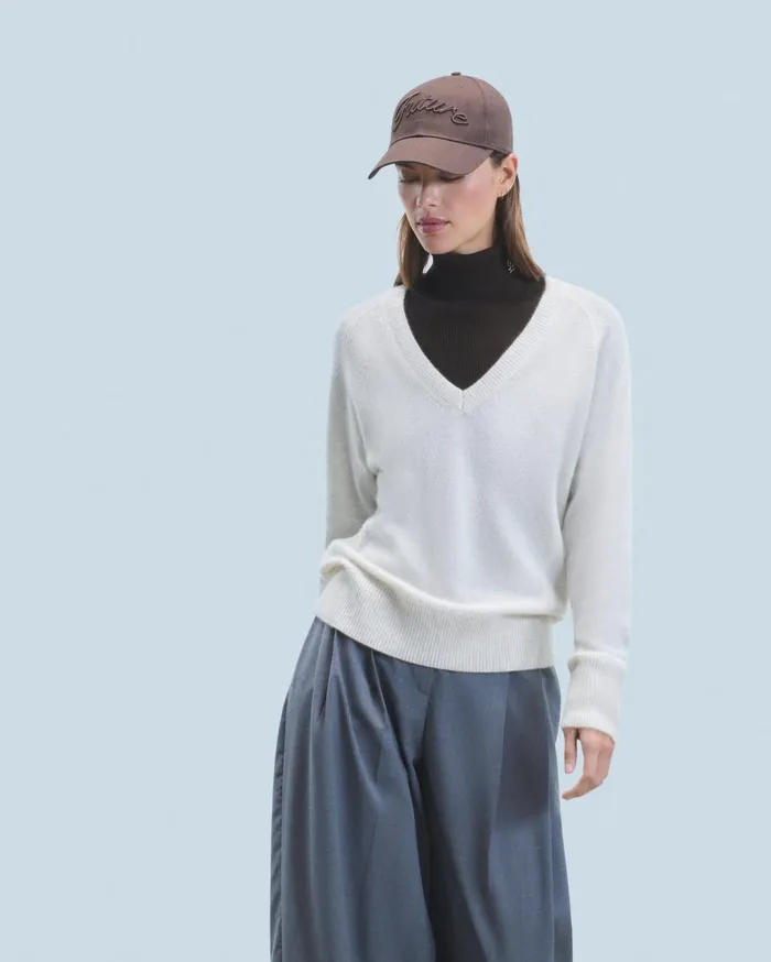 From Future Cashmere Sweaters Women Light Oversized VNeck Sweater Heathered Ecru