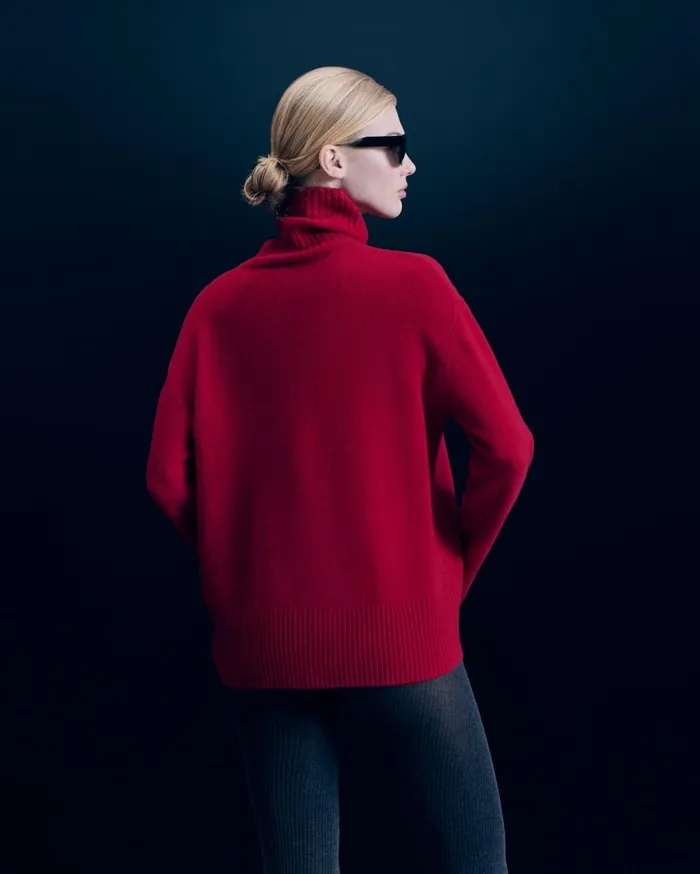 From Future Cashmere Sweaters Women Turtleneck Sweater Dark Red