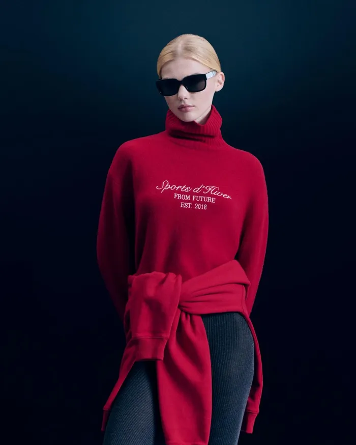 From Future Cashmere Sweaters Women Turtleneck Sweater Dark Red