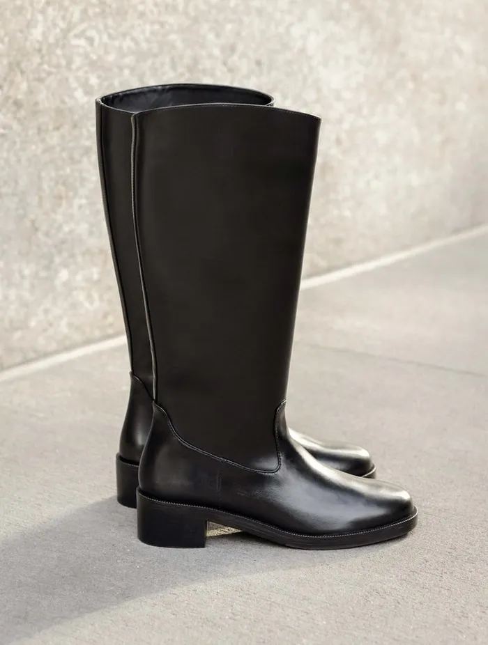 Harvey Intense Black Women Bobbies Knee High Boots