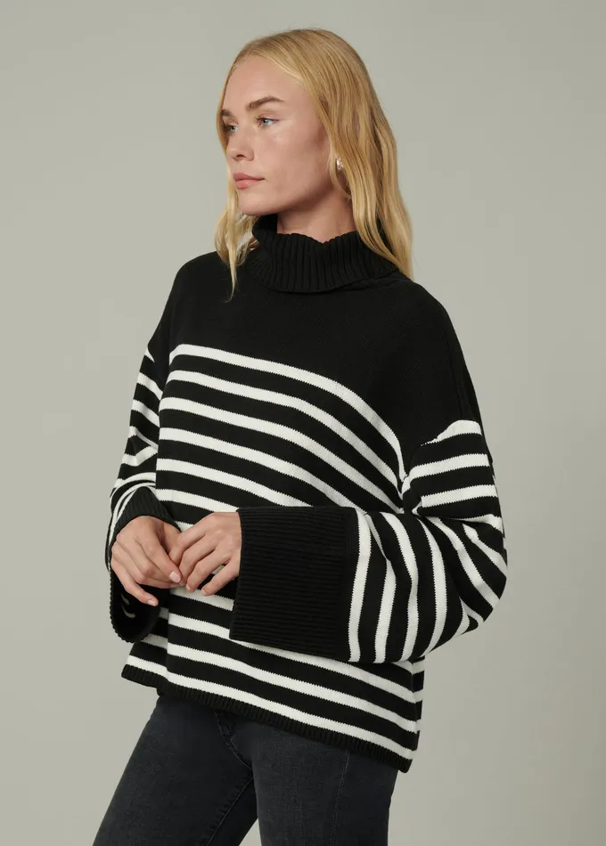 Joe8217s Jeans THE PENELOPE STRIPE SWEATER Black White Stripe Women Sweaters