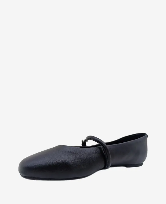 Kenneth Cole Flats and Loafers Women Magnolia Leather Ballet Flat Black Kenneth Cole Flats and Loafers Women Magnolia Leather Ballet Flat Black