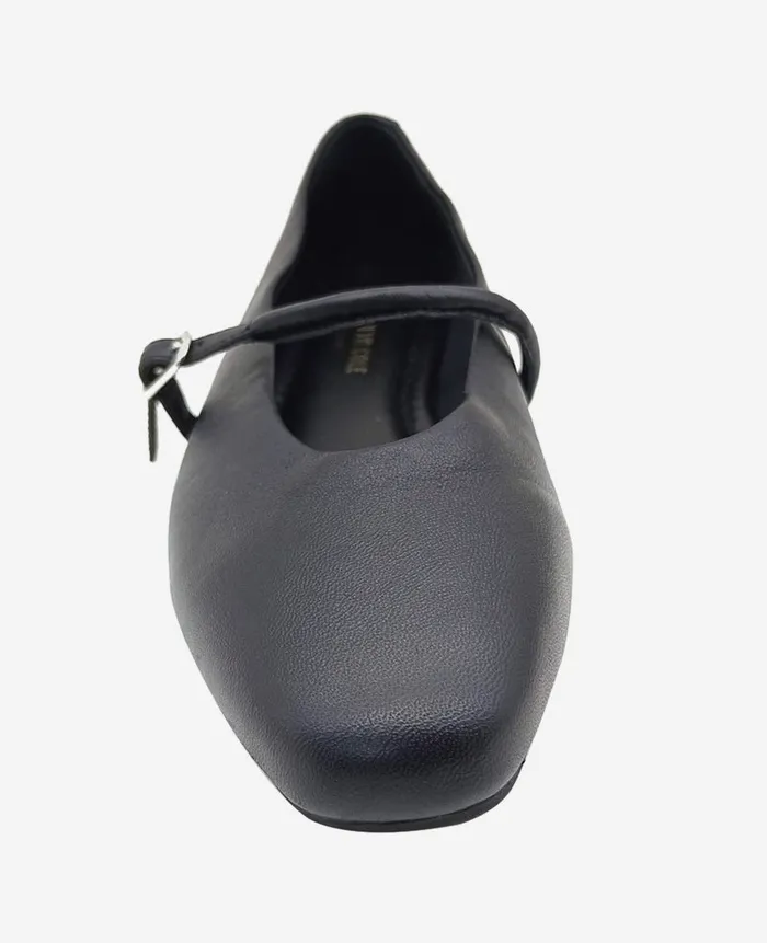Kenneth Cole Flats and Loafers Women Magnolia Leather Ballet Flat Black Kenneth Cole Flats and Loafers Women Magnolia Leather Ballet Flat Black