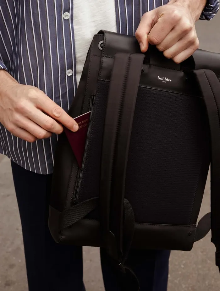 Kotor Etna Black Men Bobbies Backpacks