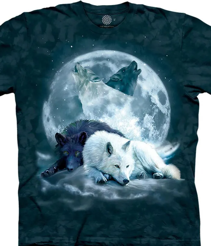 Liquid Blue TShirt Men Yin Yang Wolf Mates Classic Cotton TShirt