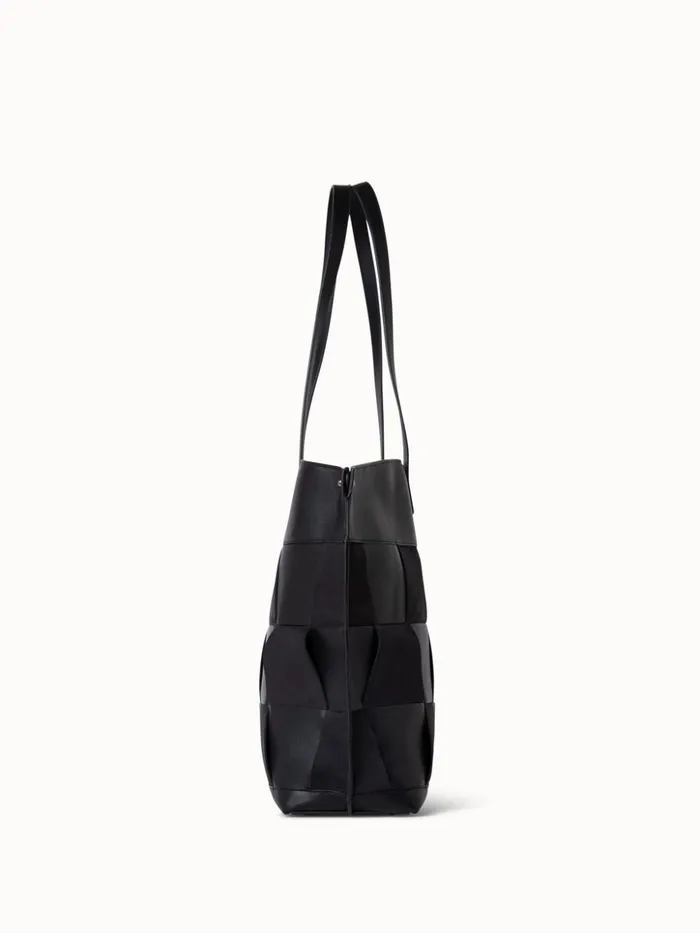Medium Ai Shoulder Bag In Braided Leather And Nubuck Trapezoids Black Women Akris Shoulder Bags