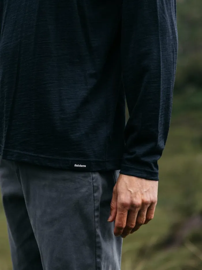 Men Seeker Merino Long Sleeve TShirt Navy Finisterre Base Layers and Underwear Men Seeker Merino Long Sleeve TShirt Navy Finisterre Base Layers and Underwear