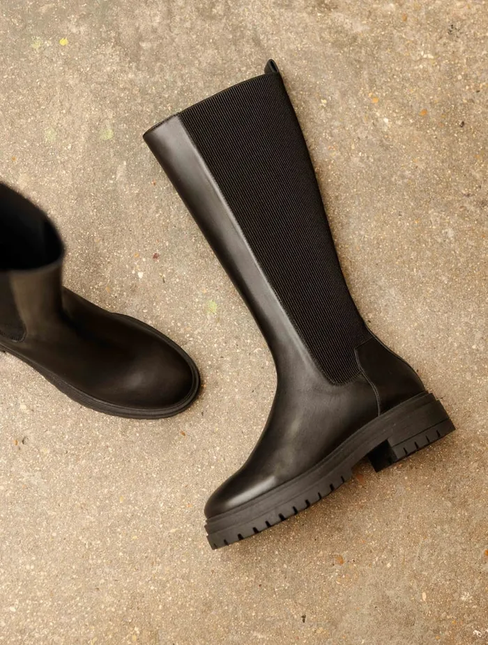 Naomi Passion Black Women Bobbies Knee High Boots
