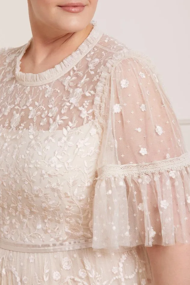 Needle and Thread Dresses Midsummer Lace Round Neck Gown Champagne 8211 Women