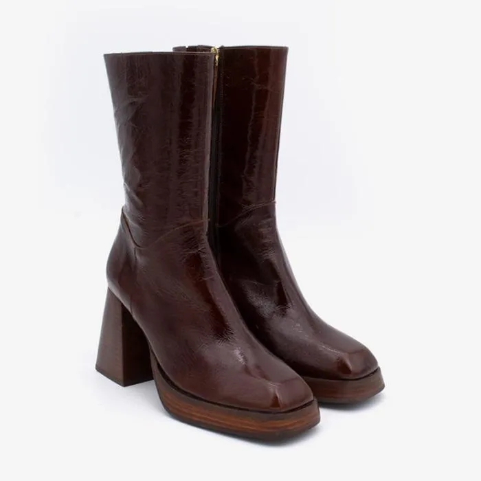 ngel Alarcn Boots And Booties Woman OLAMA 8211 Comfortable Shiny Leather Boots With Chunky Heels And Platform