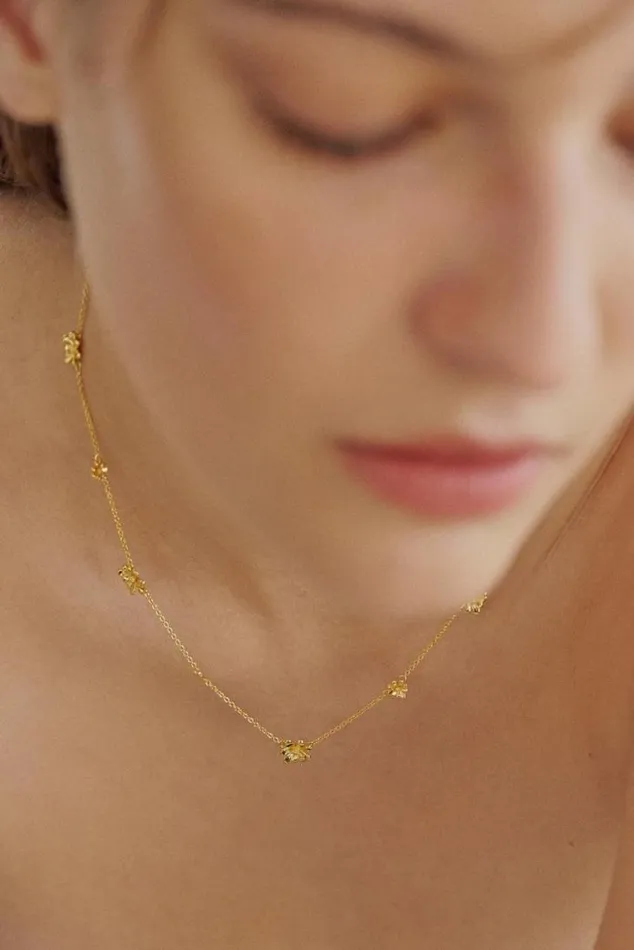 Oroton Necklaces Daisy Necklace 18k Gold 8211 Jewellery