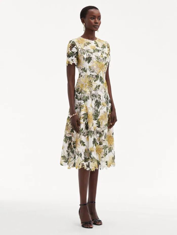 Oscar De La Renta Chrysanthemum Guipure Dress Yellow Ivory Women Dresses Oscar De La Renta Chrysanthemum Guipure Dress Yellow Ivory Women Dresses