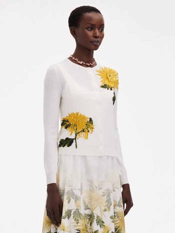 Oscar De La Renta Chrysanthemum Threadwork Cardigan Ivory Women Blouses and Knits Oscar De La Renta Chrysanthemum Threadwork Cardigan Ivory Women Blouses and Knits