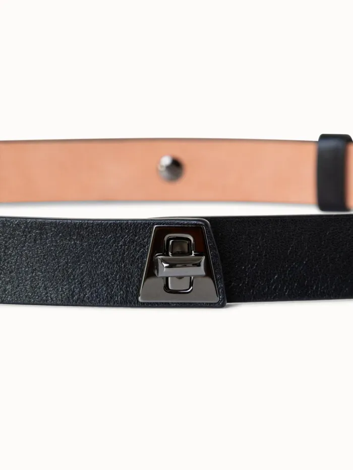 Slim Leather Belt With Trapezoid Turn Lock Closure Black Women Akris Belts