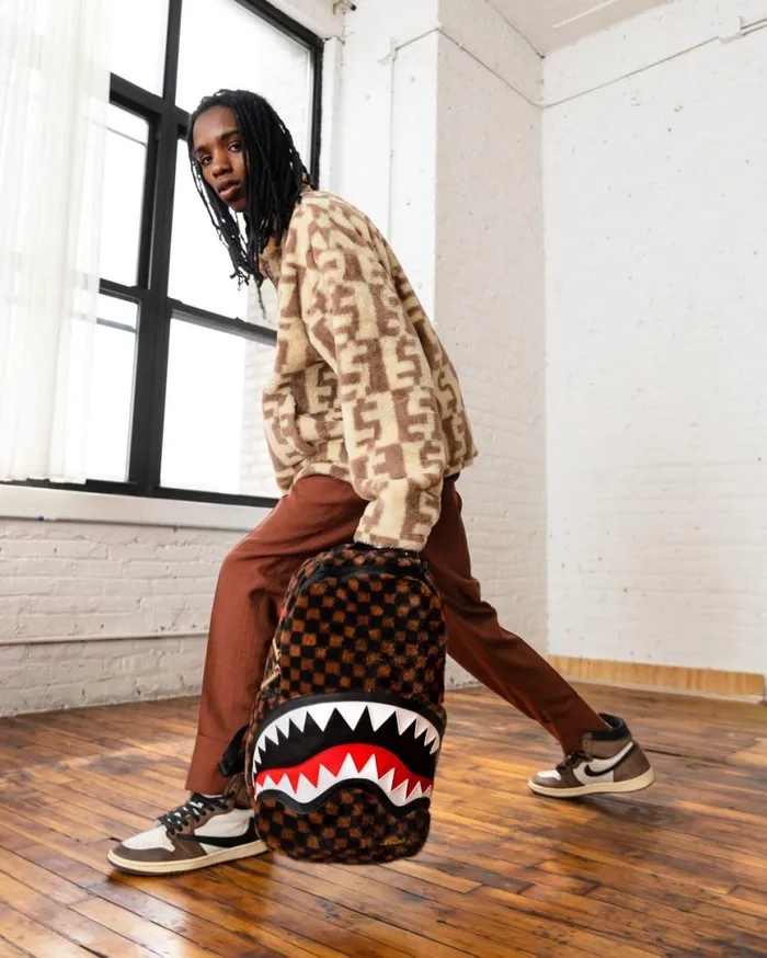 SPRAYGROUND Backpacks FURRR SHARKS IN PARIS BACKPACK DLXV 8211 Universal SPRAYGROUND Backpacks FURRR SHARKS IN PARIS BACKPACK DLXV 8211 Universal