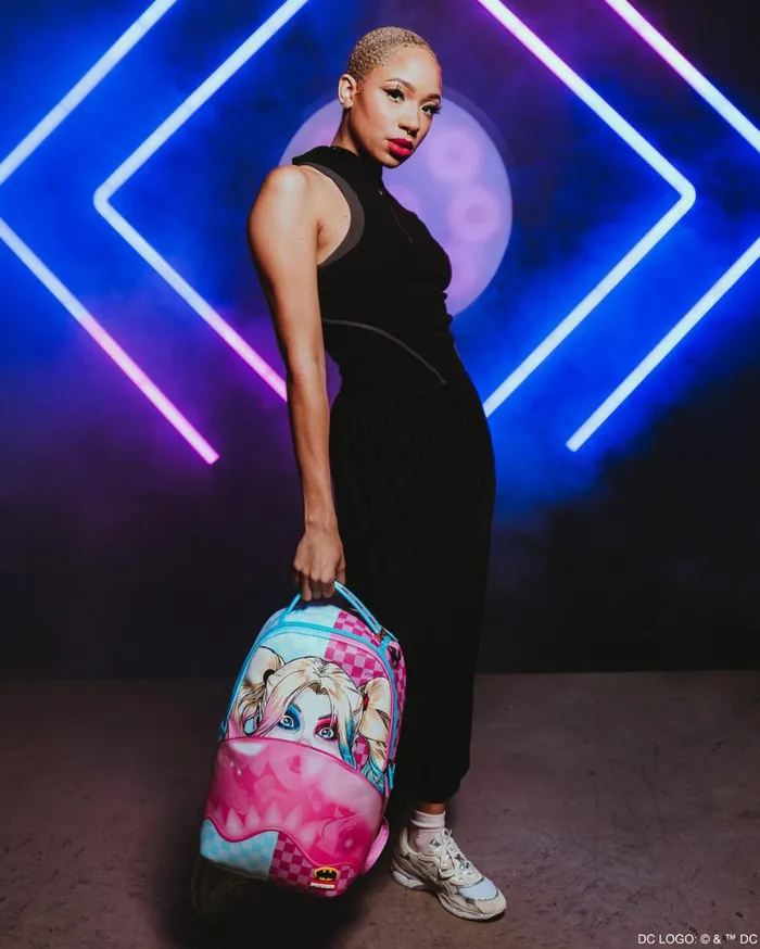 SPRAYGROUND Backpacks HARLEY QUINN BUBBLE GUM SHARK 8211 Universal SPRAYGROUND Backpacks HARLEY QUINN BUBBLE GUM SHARK 8211 Universal