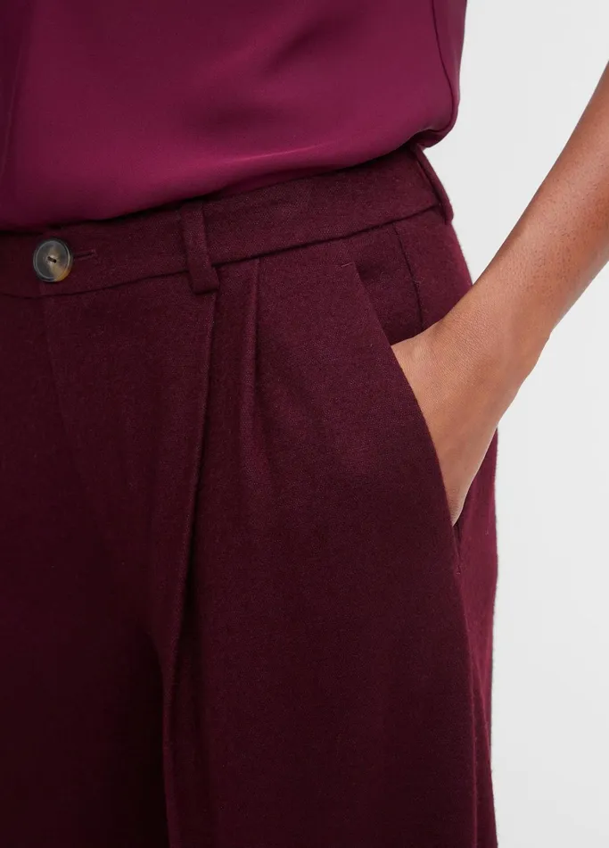 Vince Pants and Shorts Women Cozy WoolBlend PleatedFront Pant Cherry Wine