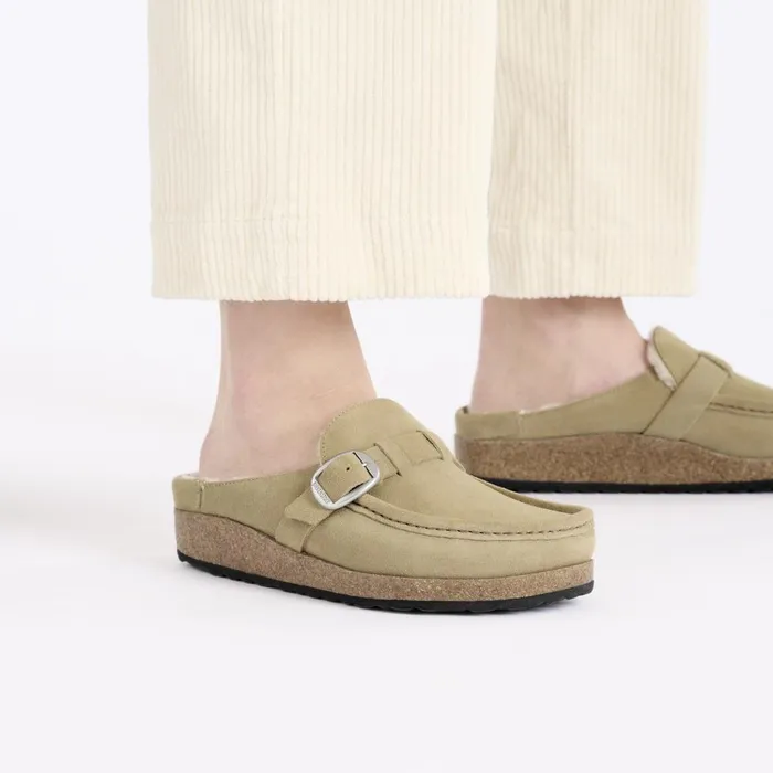 Women Birkenstock Clogs Buckley Shearling Taupe