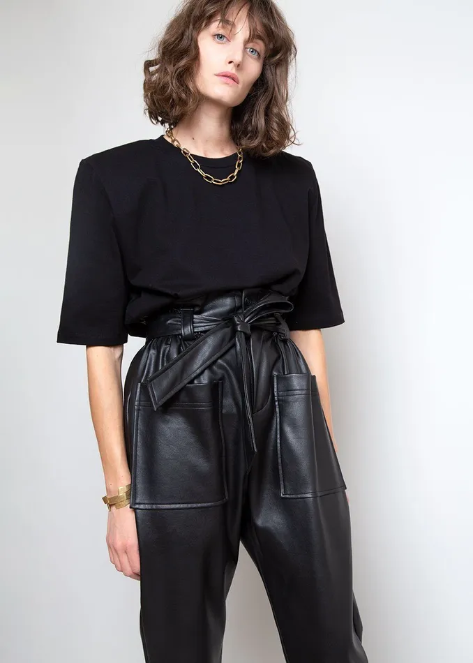 Women Carrington Padded Shoulder Tee 8211 Black The Frankie Shop Tops