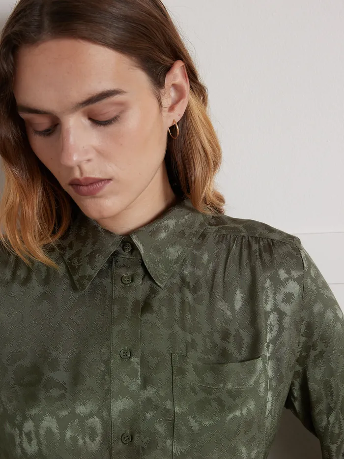 Women Cyrillus Clothing Leopard Jacquard Shirt Kaki