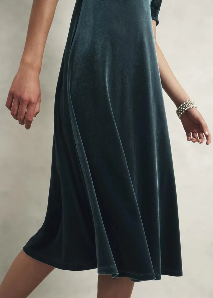 Women Dresses and Jumpsuits Hobbs Dormer Velvet Dress Evergreen