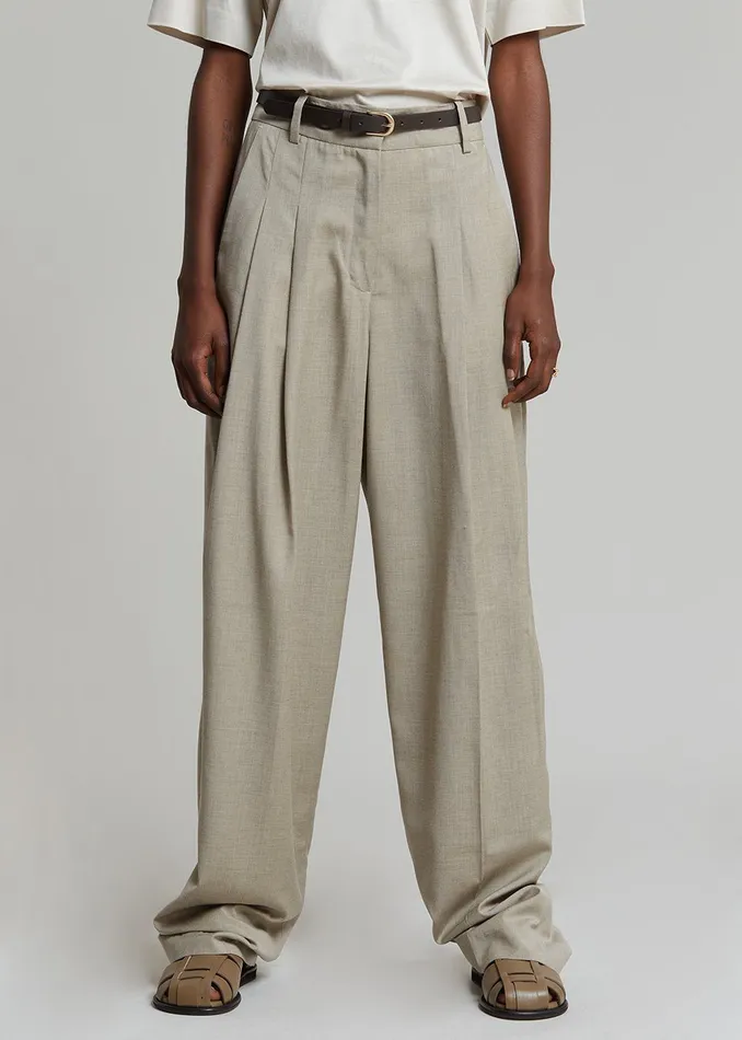 Women Gelso Pleated Trousers 8211 Light Taupe Melange The Frankie Shop Bottoms