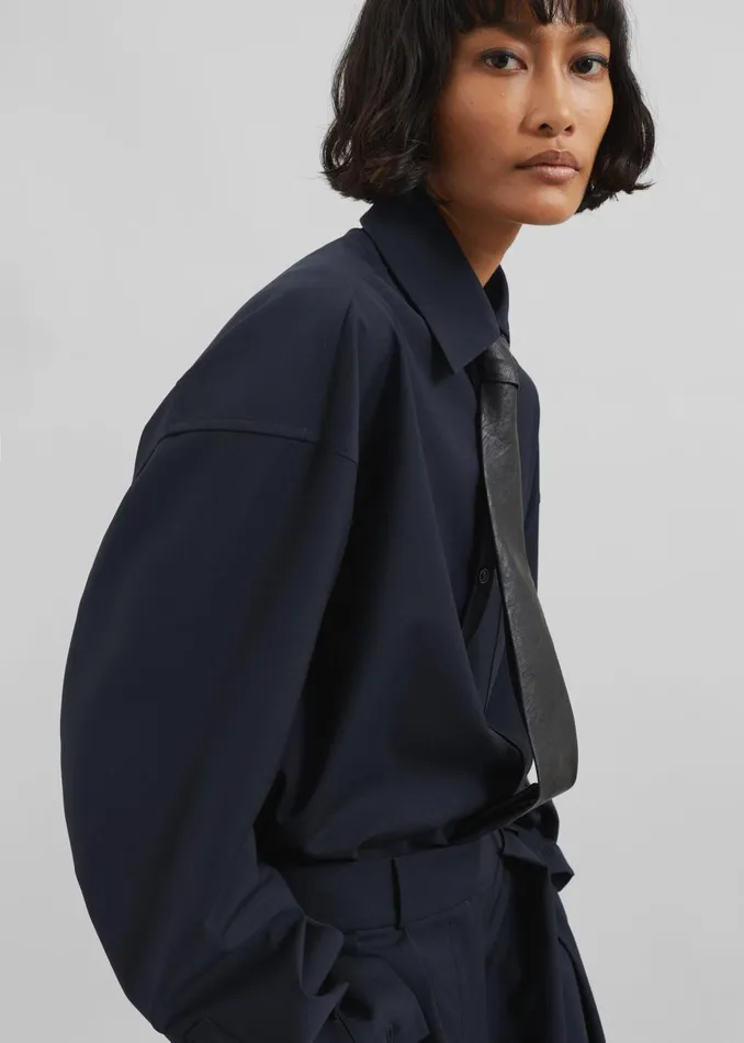 Women Georgia Wool Blend Shirt 8211 Dark Navy The Frankie Shop Tops