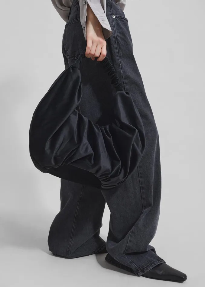 Women Jw Anderson Ruffle Shopper 8211 Black The Frankie Shop