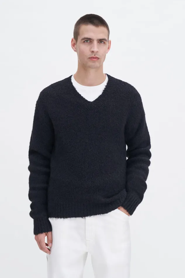 WomenMen Soft Alpaca VNeck Sweater Black Filippa K Knitwear