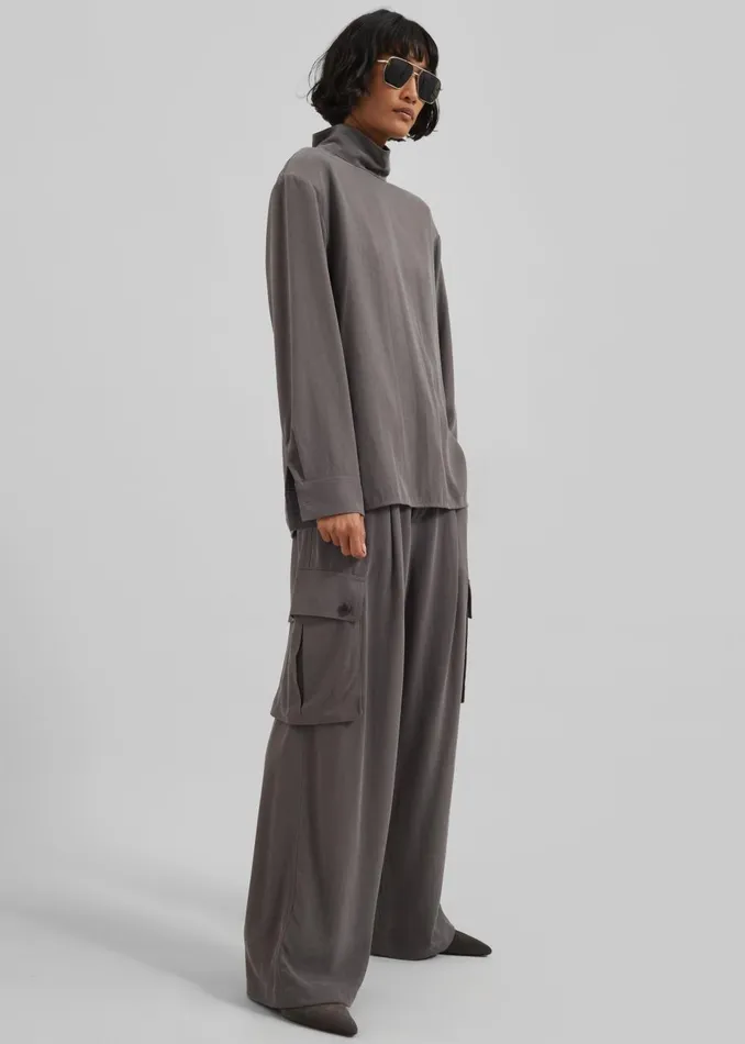 Women Nyro Cargo Pants 8211 Charcoal The Frankie Shop Bottoms
