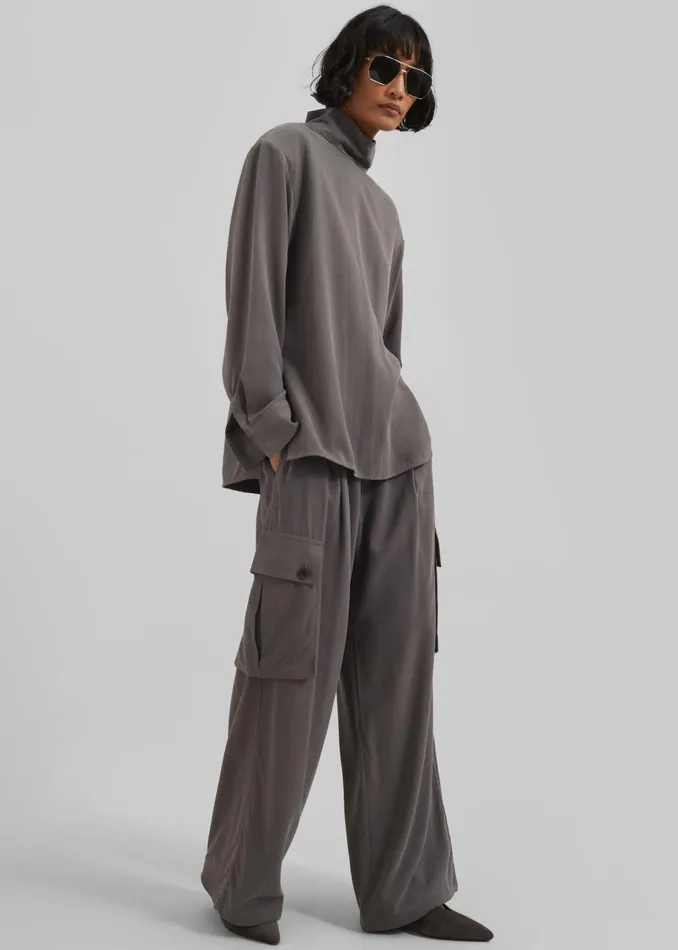Women Nyro Cargo Pants 8211 Charcoal The Frankie Shop Bottoms