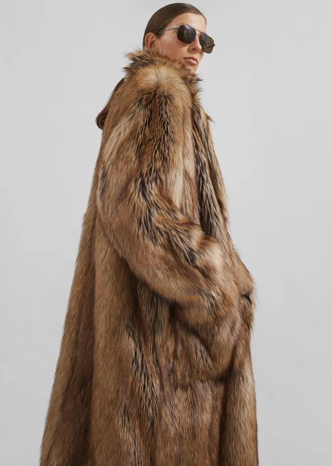 Women Rella Faux Fur Coat 8211 Camel The Frankie Shop Outerwear