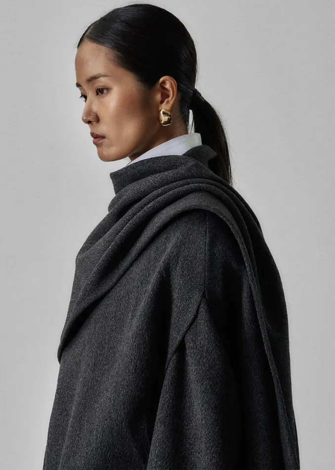 Women Whisella Cape 8211 Charcoal The Frankie Shop Outerwear